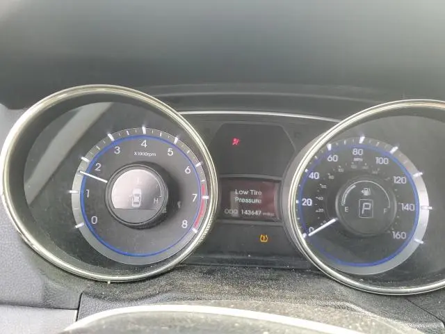 2013 HYUNDAI SONATA SE  