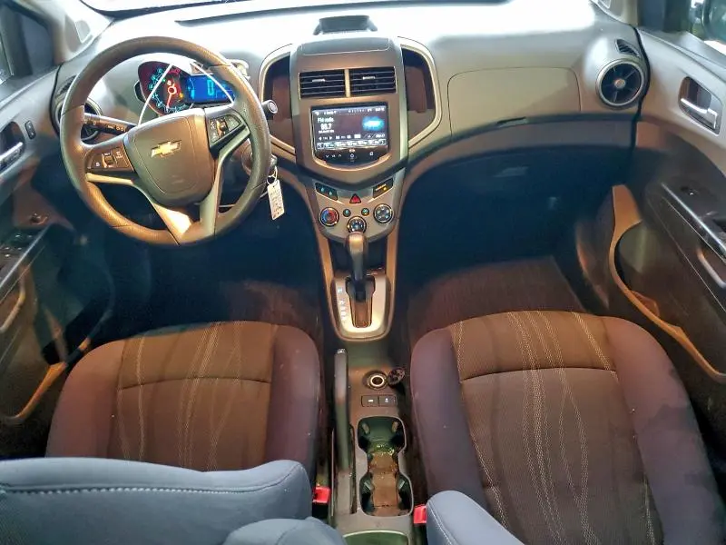 2015 CHEVROLET SONIC LT  