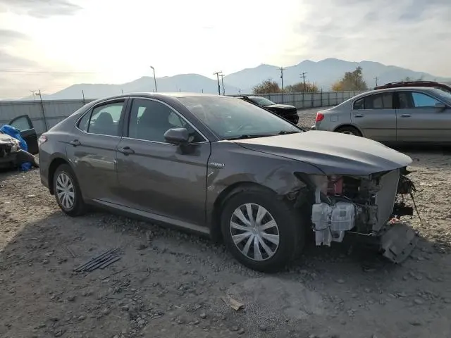 2018 TOYOTA CAMRY LE  