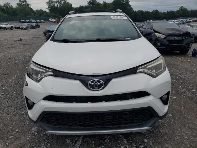 2016 TOYOTA RAV4 SE  