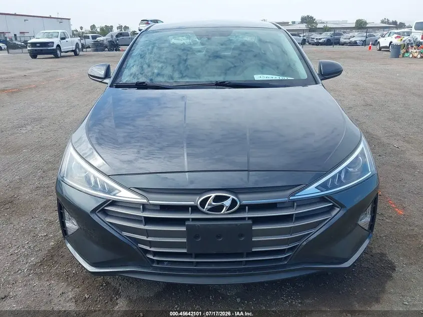 2020 HYUNDAI ELANTRA SE