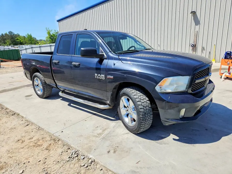 2013 RAM 1500 ST  
