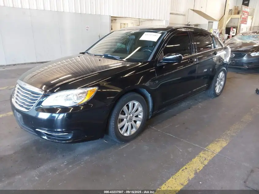2013 CHRYSLER 200 TOURING