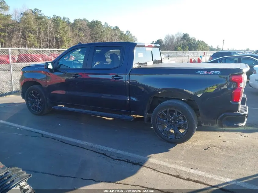 2024 CHEVROLET SILVERADO 1500 4WD  SHORT BED RST