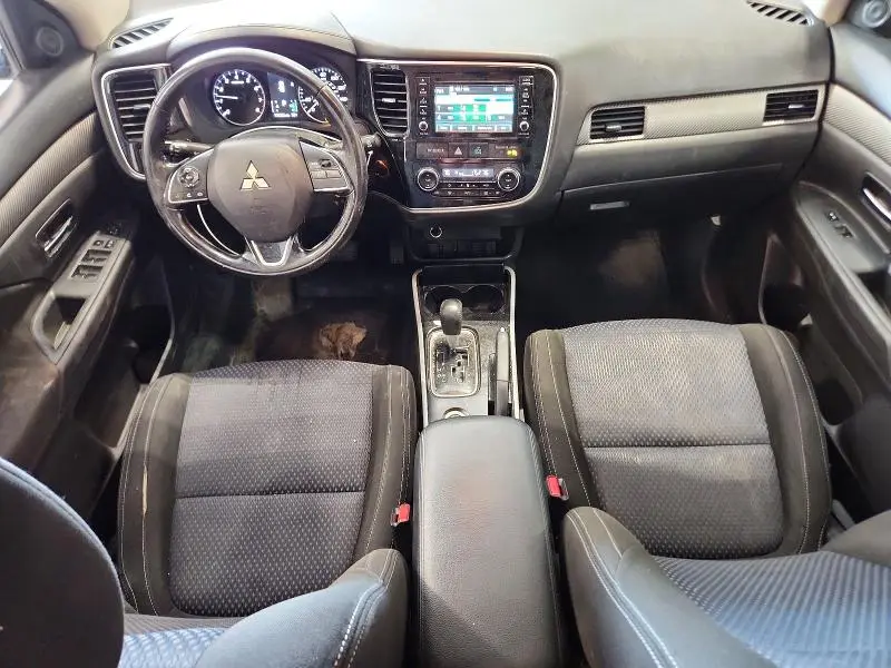 2017 MITSUBISHI OUTLANDER ES  