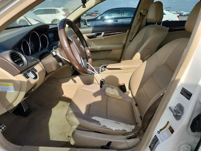 2014 MERCEDES-BENZ C 250  