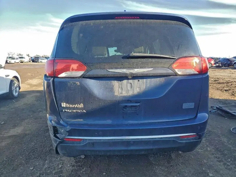 2017 CHRYSLER PACIFICA TOURING L  