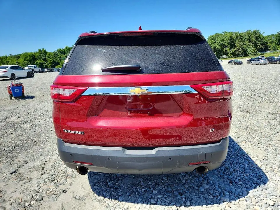 2019 CHEVROLET TRAVERSE LT  