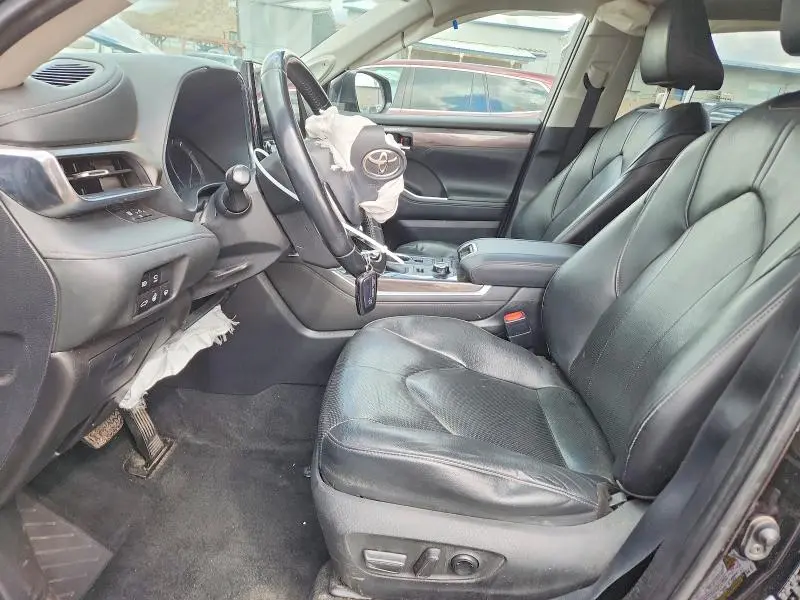 2020 TOYOTA HIGHLANDER LIMITED  