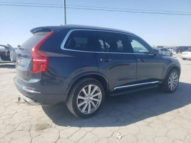 2018 VOLVO XC90 T6  