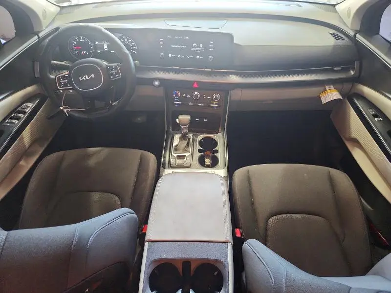 2023 KIA CARNIVAL LX  