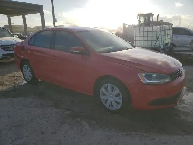 2014 VOLKSWAGEN JETTA SE  