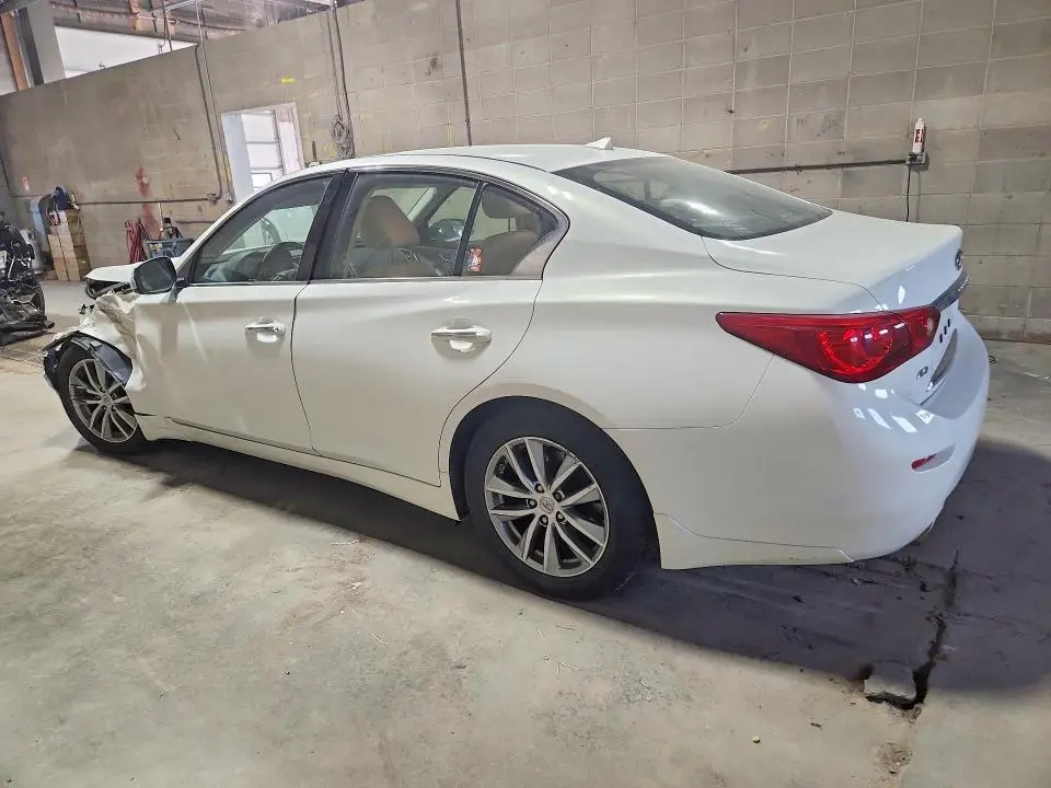 2015 INFINITI Q50 PREMIUM  