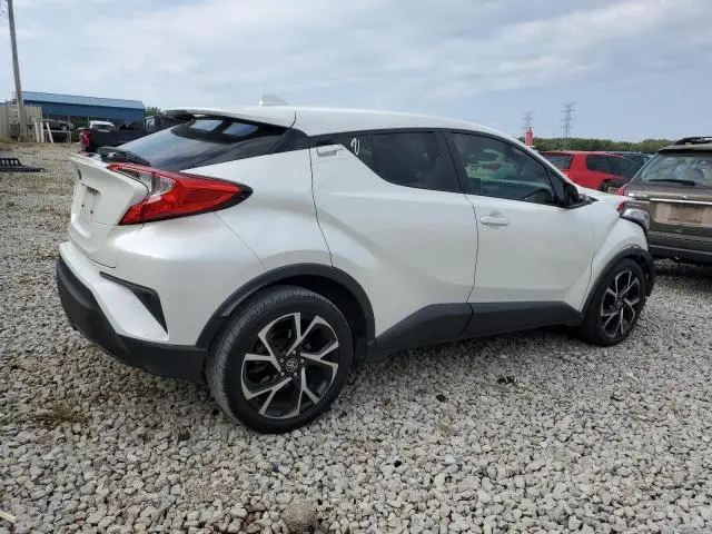 2019 TOYOTA C-HR XLE