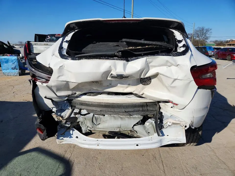 2025 CHEVROLET TRAX 2RS  