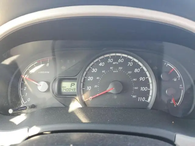 2014 TOYOTA SIENNA LE  