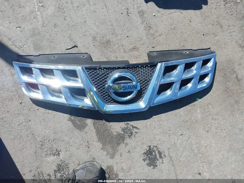 2013 NISSAN ROGUE SV