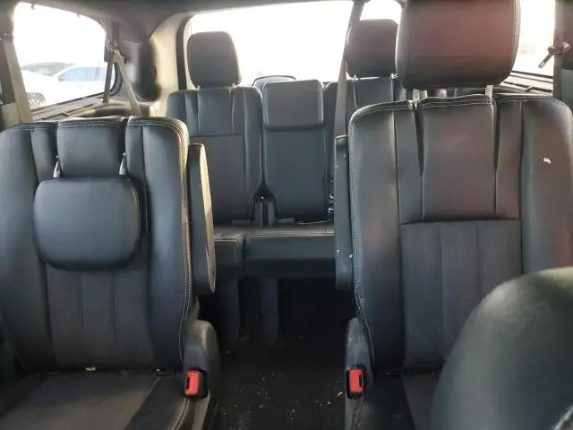 2015 CHRYSLER TOWN & COUNTRY S  