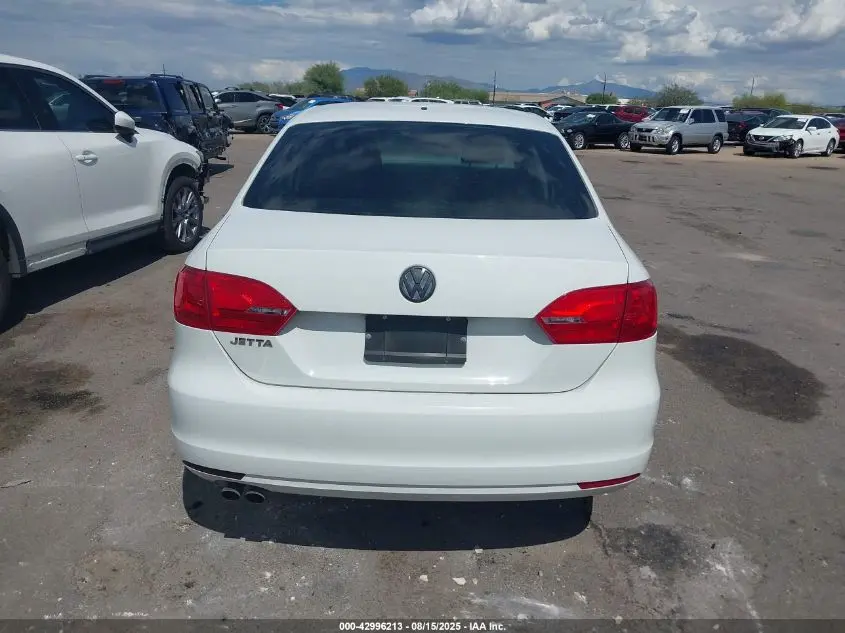 2014 VOLKSWAGEN JETTA 2.0L S