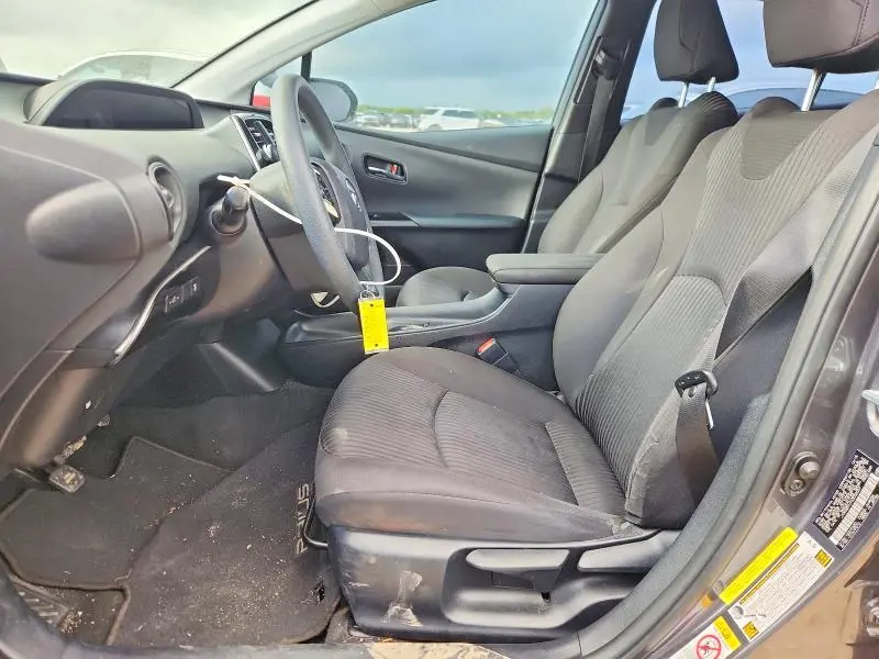 2016 TOYOTA PRIUS TWO  