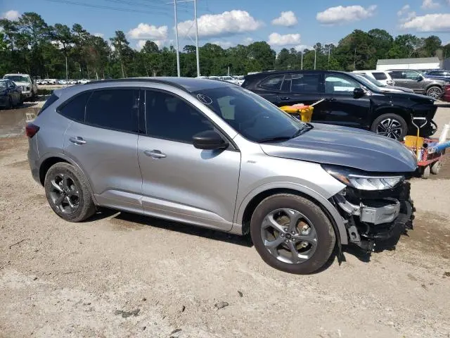 2024 FORD ESCAPE ST LINE  