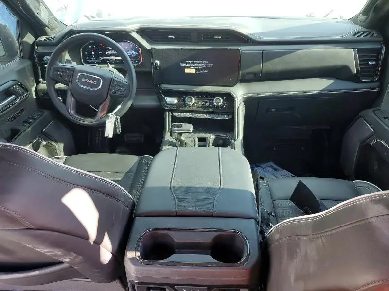 2025 GMC SIERRA K1500 AT4X  