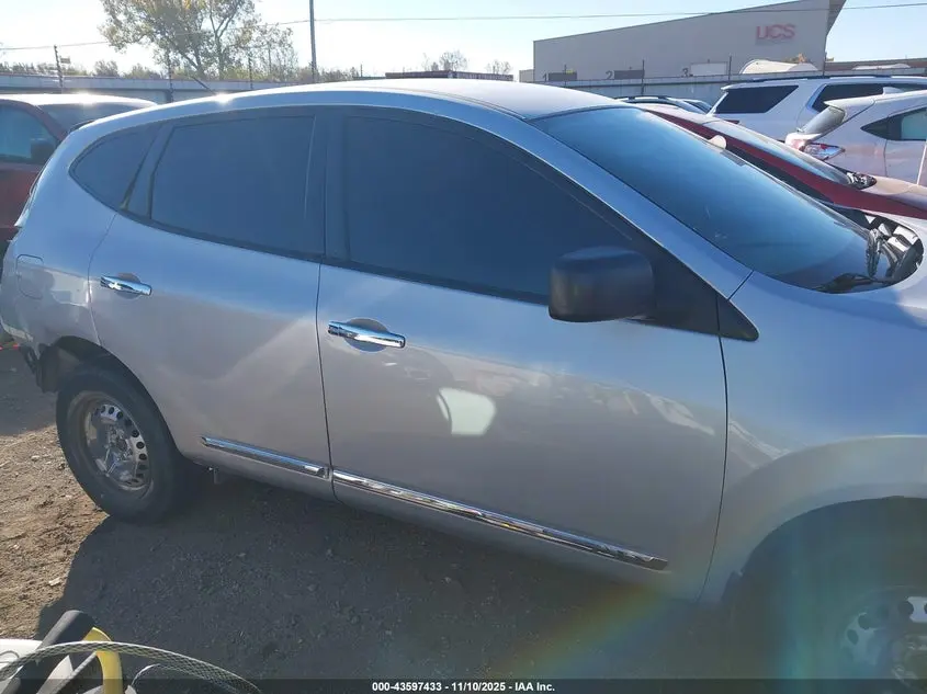 2014 NISSAN ROGUE SELECT S
