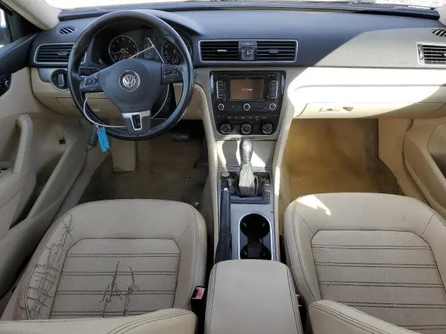 2015 VOLKSWAGEN PASSAT SE  