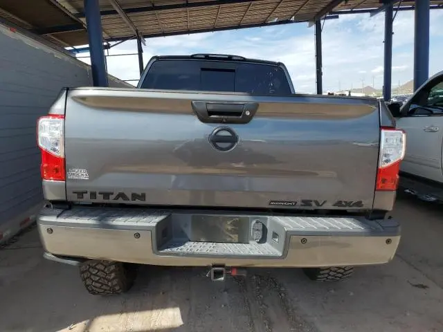 2019 NISSAN TITAN SV  
