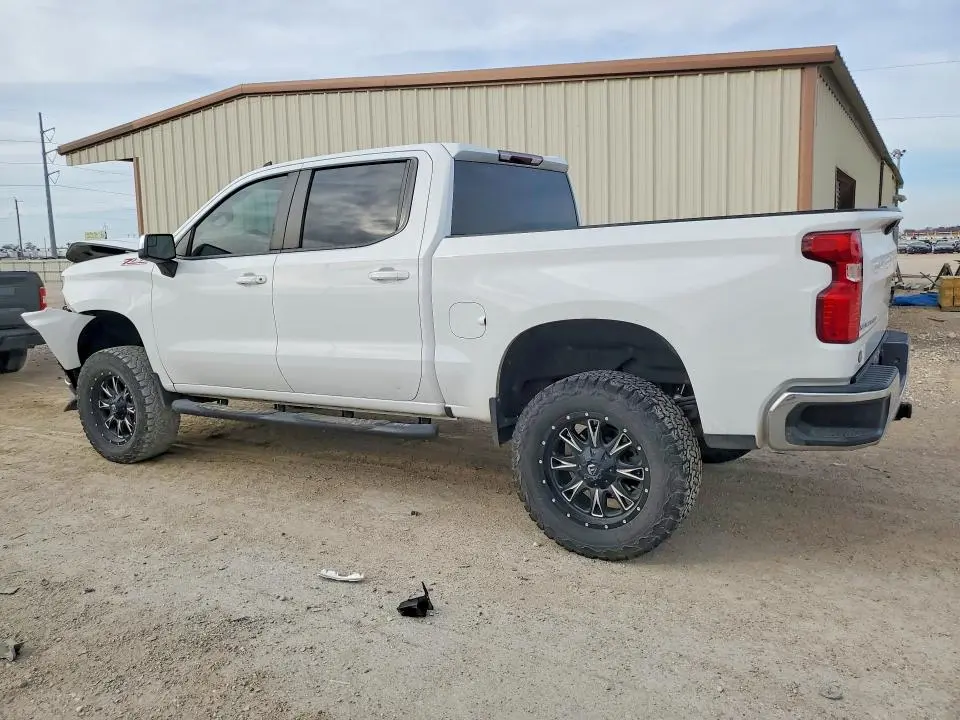 2021 CHEVROLET SILVERADO K1500 LT  