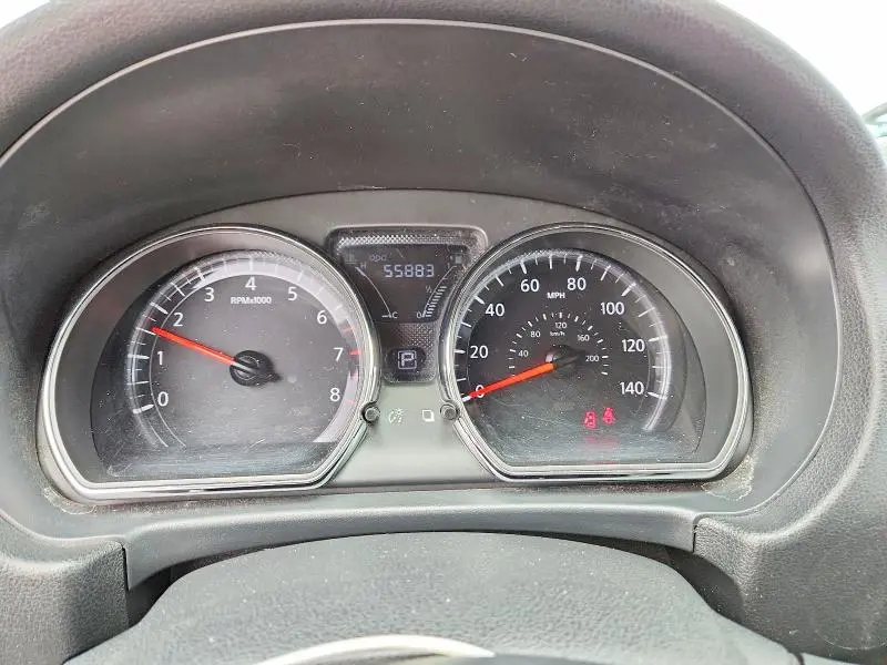 2018 NISSAN VERSA SV  