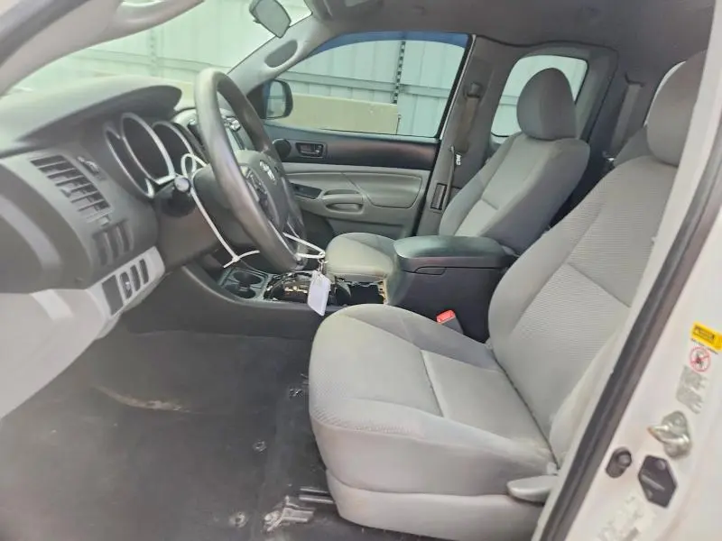 2015 TOYOTA TACOMA BASE  