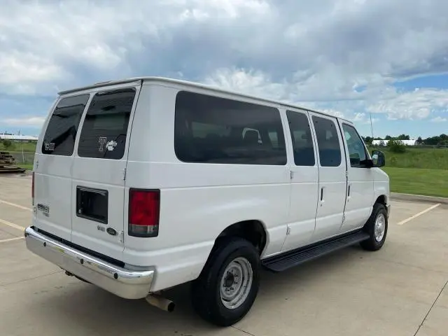 2013 FORD ECONOLINE E350 SUPER DUTY WAGON  