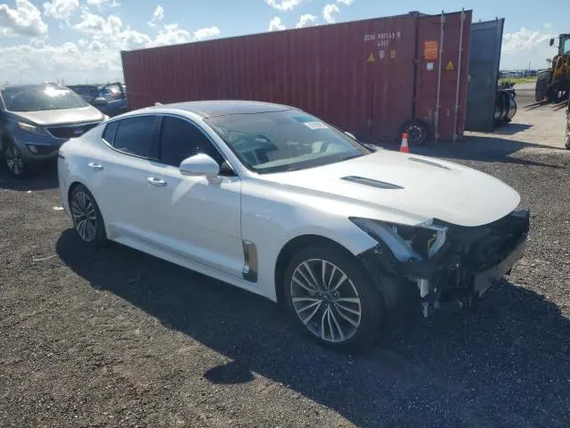 2018 KIA STINGER PREMIUM  