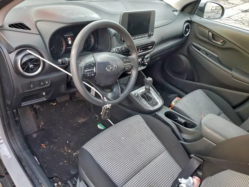 2023 HYUNDAI KONA SE  