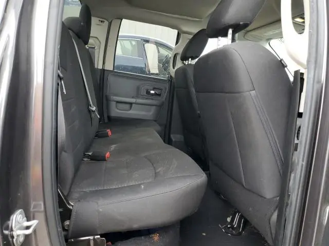 2019 RAM 1500 CLASSIC SLT  