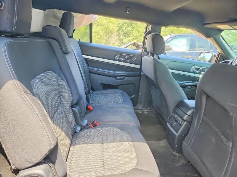 2017 FORD EXPLORER XLT  