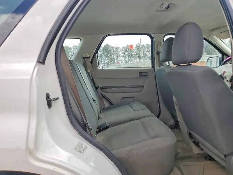 2012 FORD ESCAPE XLS  