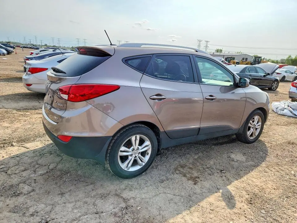 2013 HYUNDAI TUCSON GLS  