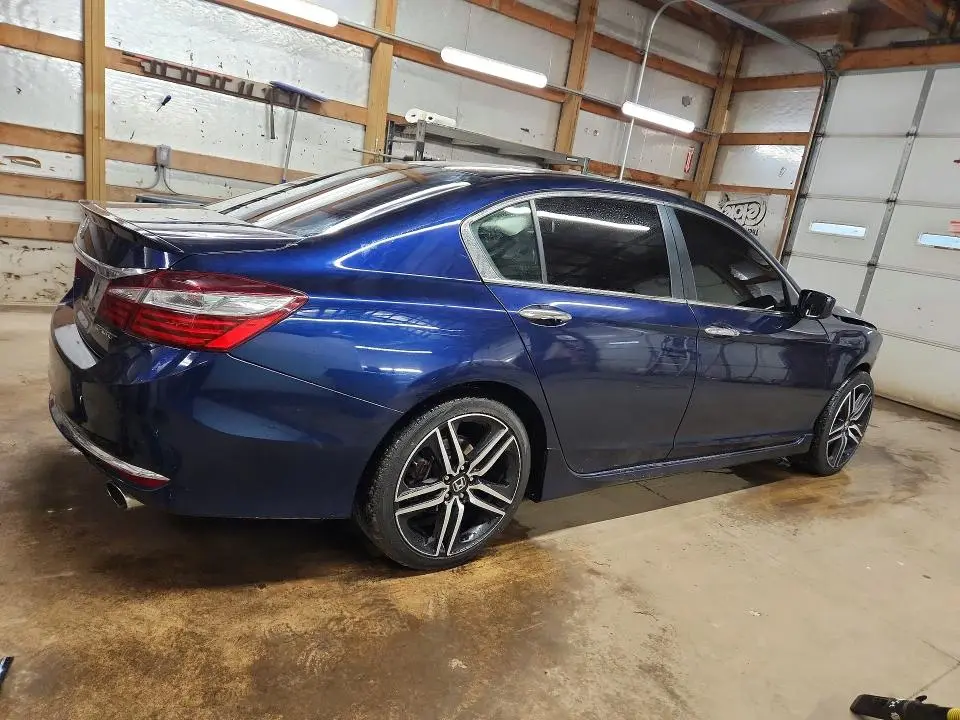 2017 HONDA ACCORD SPORT  