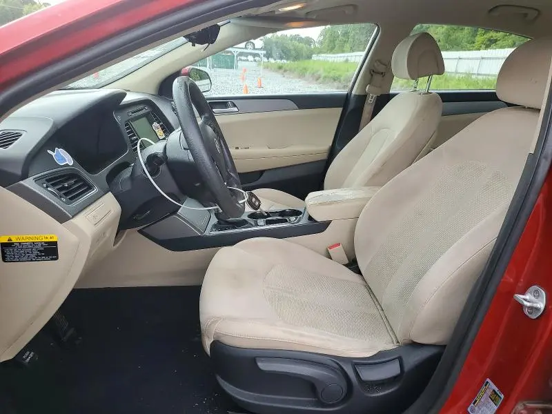 2017 HYUNDAI SONATA SE  