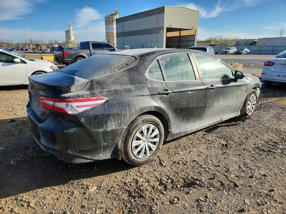 2019 TOYOTA CAMRY L  