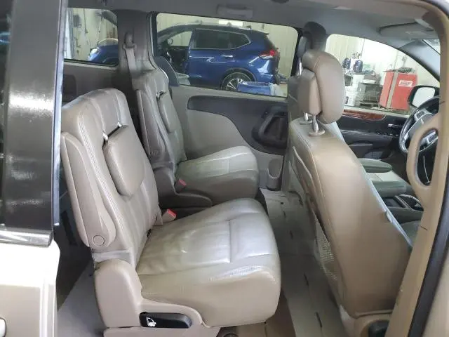 2015 CHRYSLER TOWN & COUNTRY TOURING  