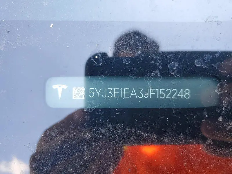 2018 TESLA MODEL 3   