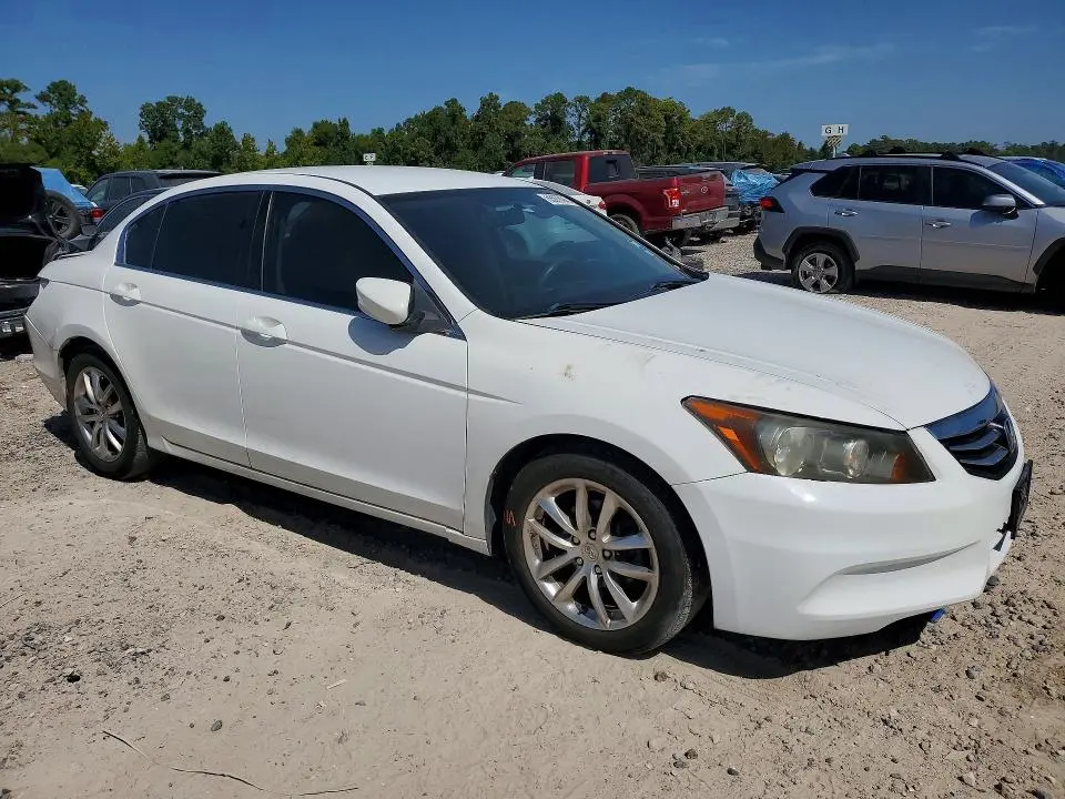 2012 HONDA ACCORD LX  