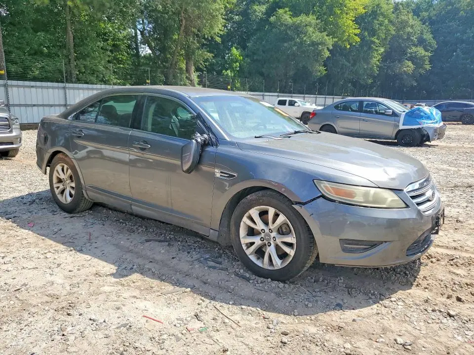 2011 FORD TAURUS SEL  