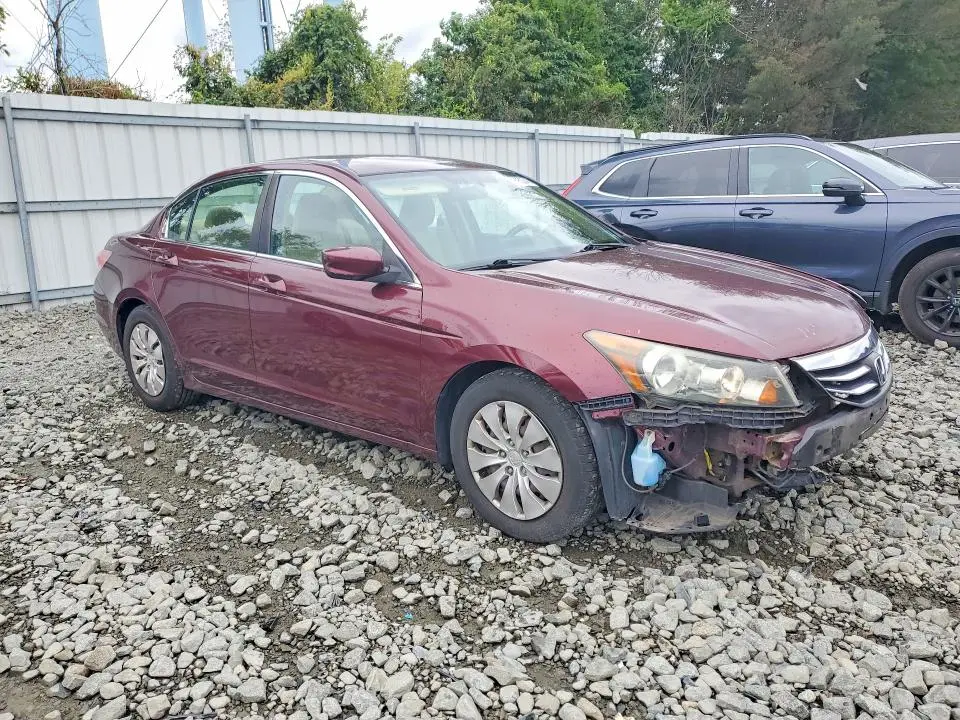 2011 HONDA ACCORD LX  