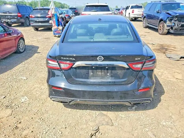 2021 NISSAN MAXIMA SV  