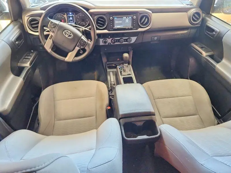 2017 TOYOTA TACOMA SR5 V6  