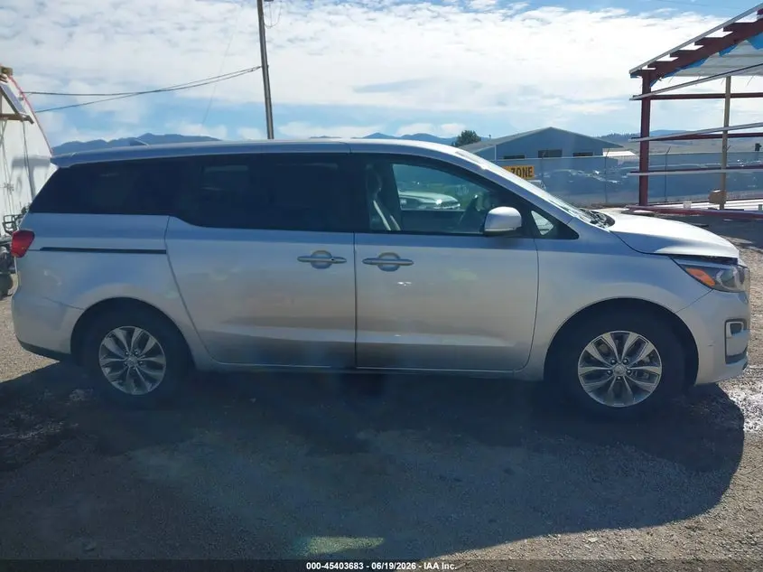 2021 KIA SEDONA LX